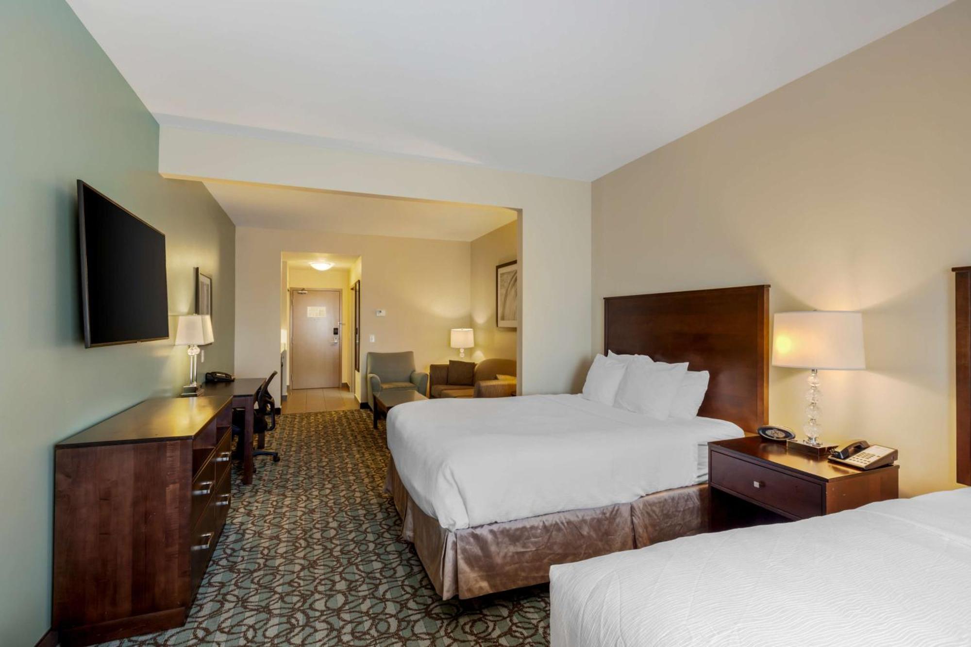 Best Western Plus Walkerton Hotel & Conference Centre Buitenkant foto